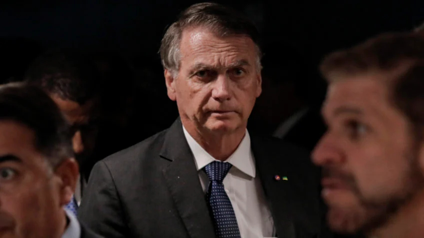 Bolsonaro nega tentativa de golpe ao chegar ao STF para depor