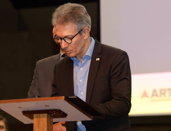 Governo Zema aumenta renúncias tributárias e descumpre promessa de transparência