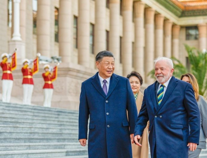 Lula e Xi Jinping reforçam parceria em meio a aumento de tarifas dos EUA