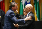Moraes concede prisão domiciliar a Bolsonaro por 90 dias