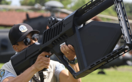 Em 4 anos, seguranças de Lula interceptaram 135 mil drones. Um a cada 30 minutos.