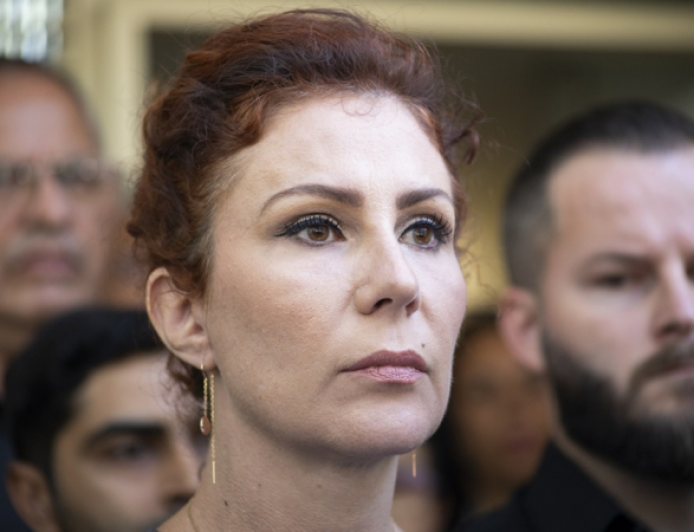 Itália autoriza extradição de Carla Zambelli para o Brasil