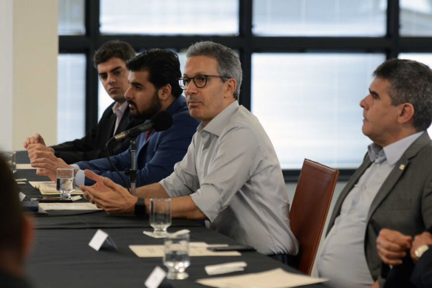 Zema renuncia ao governo deixando o maior rombo do Brasil