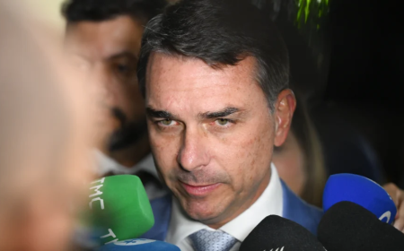 Flávio Bolsonaro despenca nas pesquisas após repercussão de vínculo com Daniel Vorcaro
