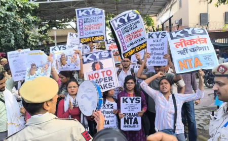 परीक्षा घोटालों से परेशान छात्रों का गुस्सा बढ़ा, शिक्षा व्यवस्था पर उठे सवाल